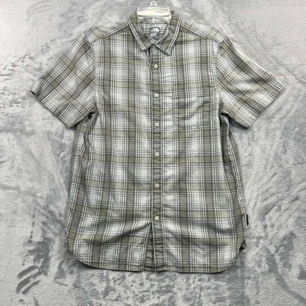 The North Face Button Down Shirt Mens M Grey Plaid Tekware Short Sleeve Pocket